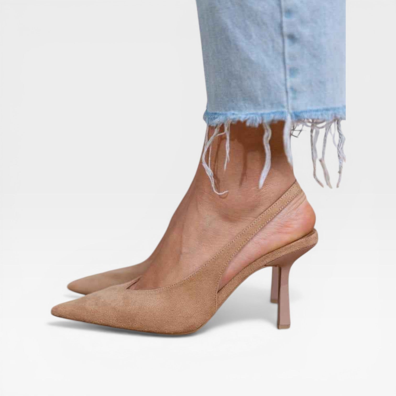 Slingback Kitten Heels in Nude, Low Heel Court Pumps