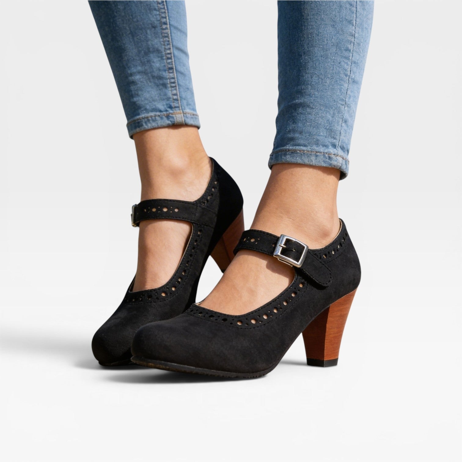 Brogue Mary Jane Pumps, Wooden Block Heel Buckle Strap