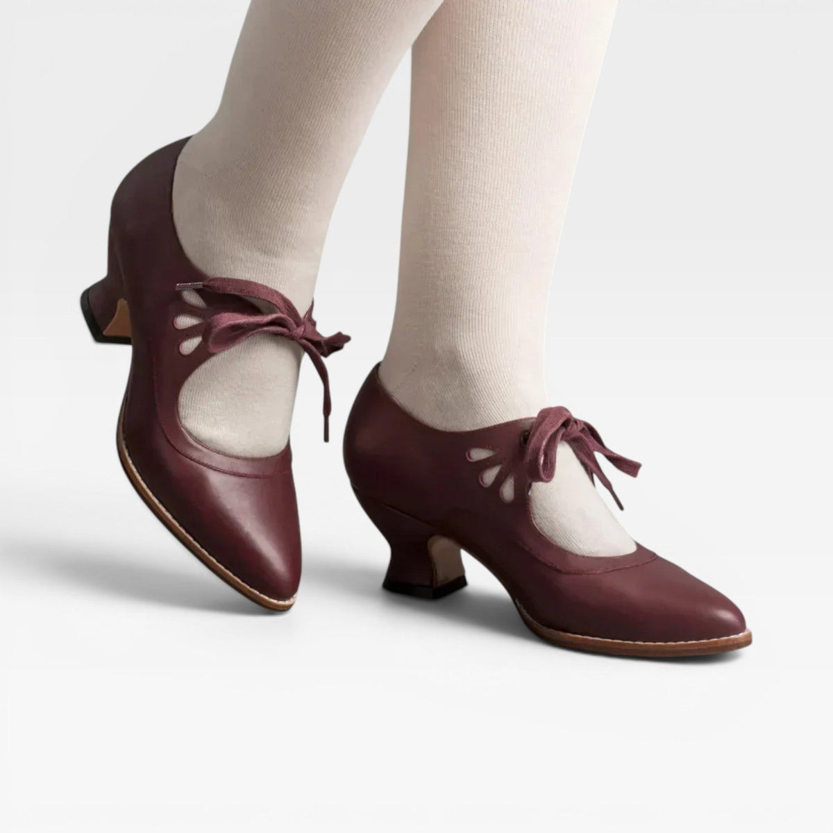 Lace Up Leather Look Pumps, Low Heel Vintage Shoes