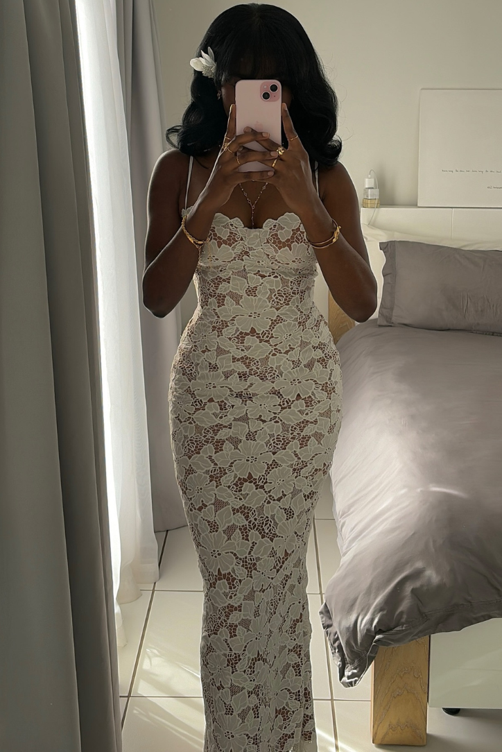 Anna Lace Maxi Dress
