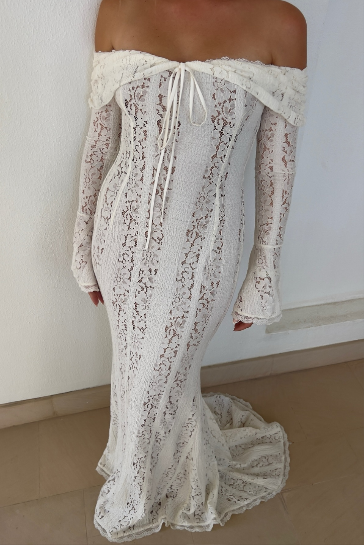 Charlotte Lace Maxi Dress