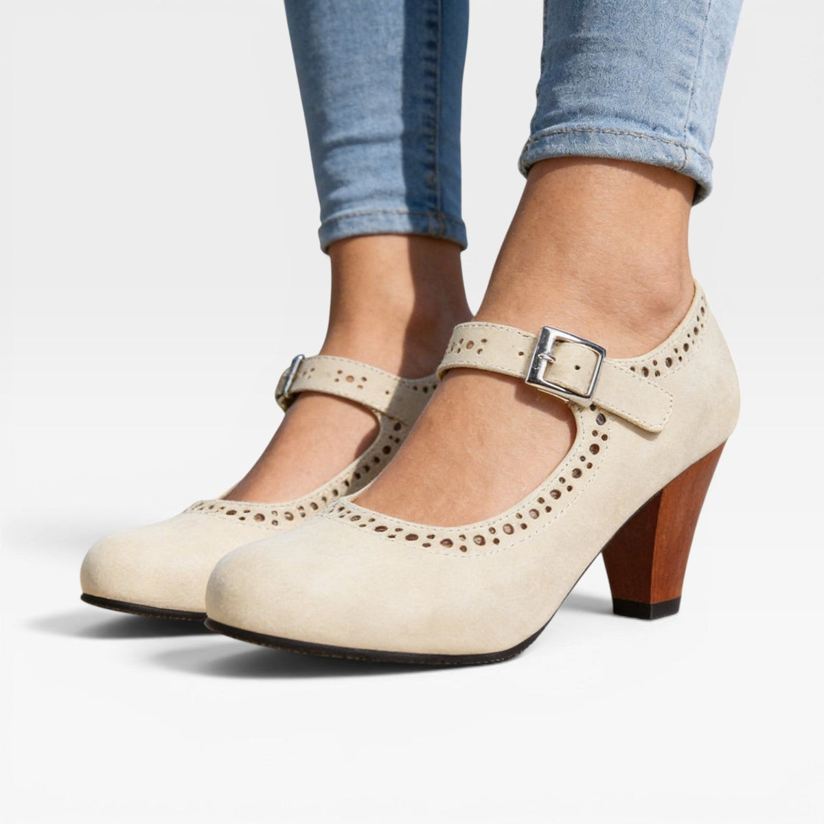 Brogue Mary Jane Pumps, Wooden Block Heel Buckle Strap