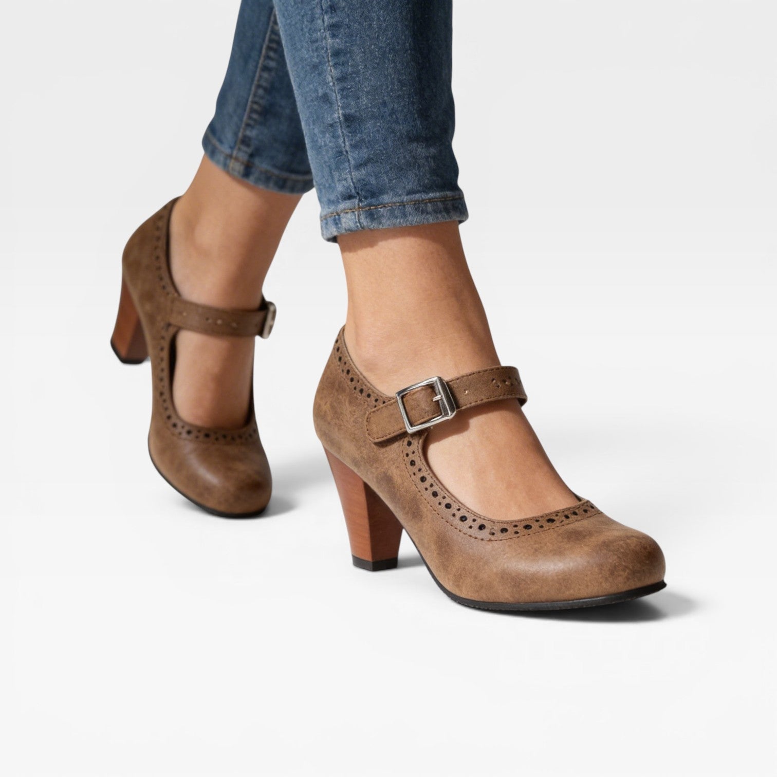 Brogue Mary Jane Pumps, Wooden Block Heel Buckle Strap