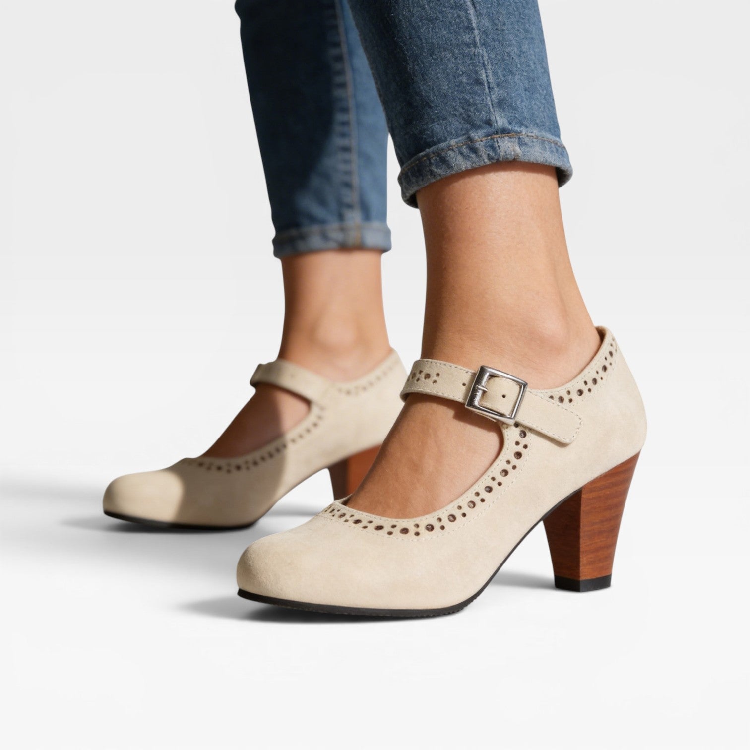 Brogue Mary Jane Pumps, Wooden Block Heel Buckle Strap